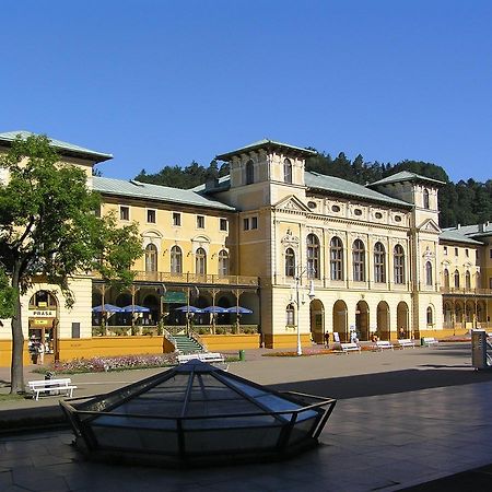 Stary Dom Zdrojowy Hotel Krynica Zdroj Buitenkant foto