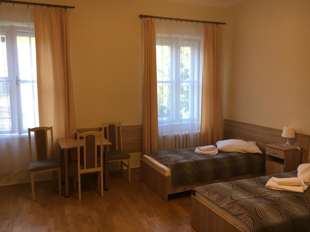 Stary Dom Zdrojowy Hotel Krynica Zdroj Buitenkant foto