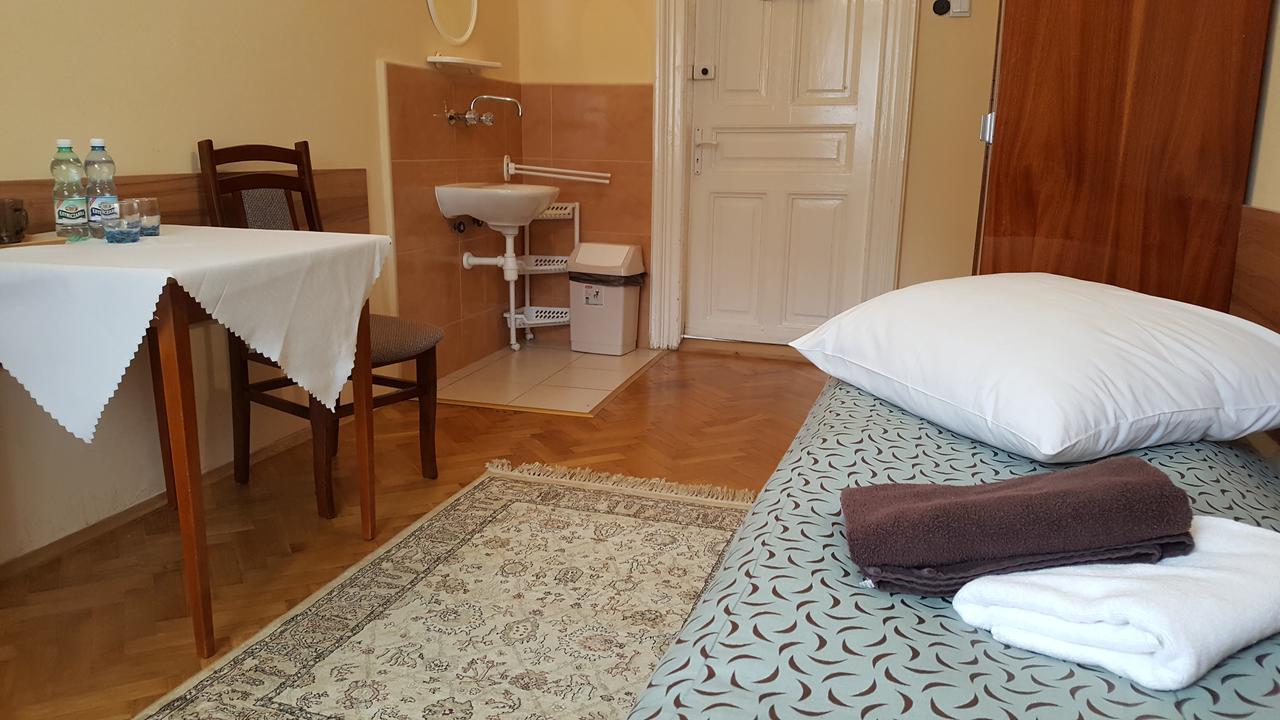 Stary Dom Zdrojowy Hotel Krynica Zdroj Buitenkant foto