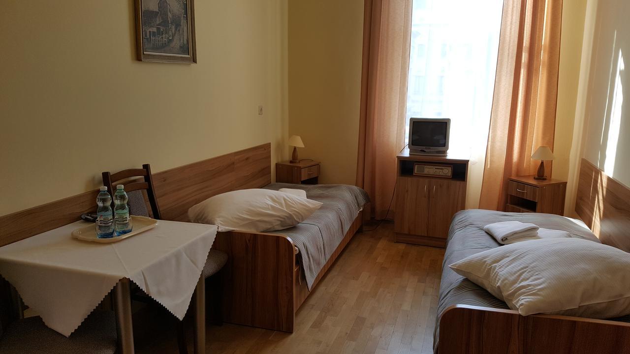 Stary Dom Zdrojowy Hotel Krynica Zdroj Buitenkant foto