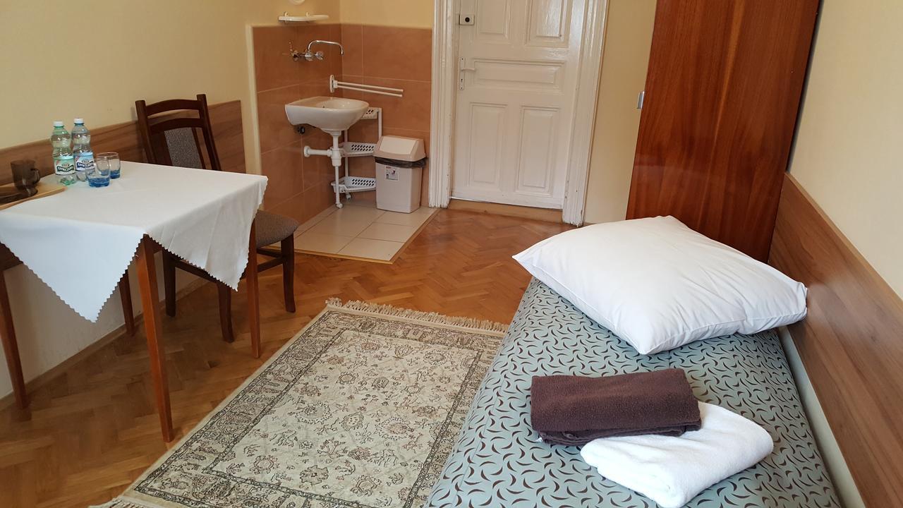 Stary Dom Zdrojowy Hotel Krynica Zdroj Buitenkant foto