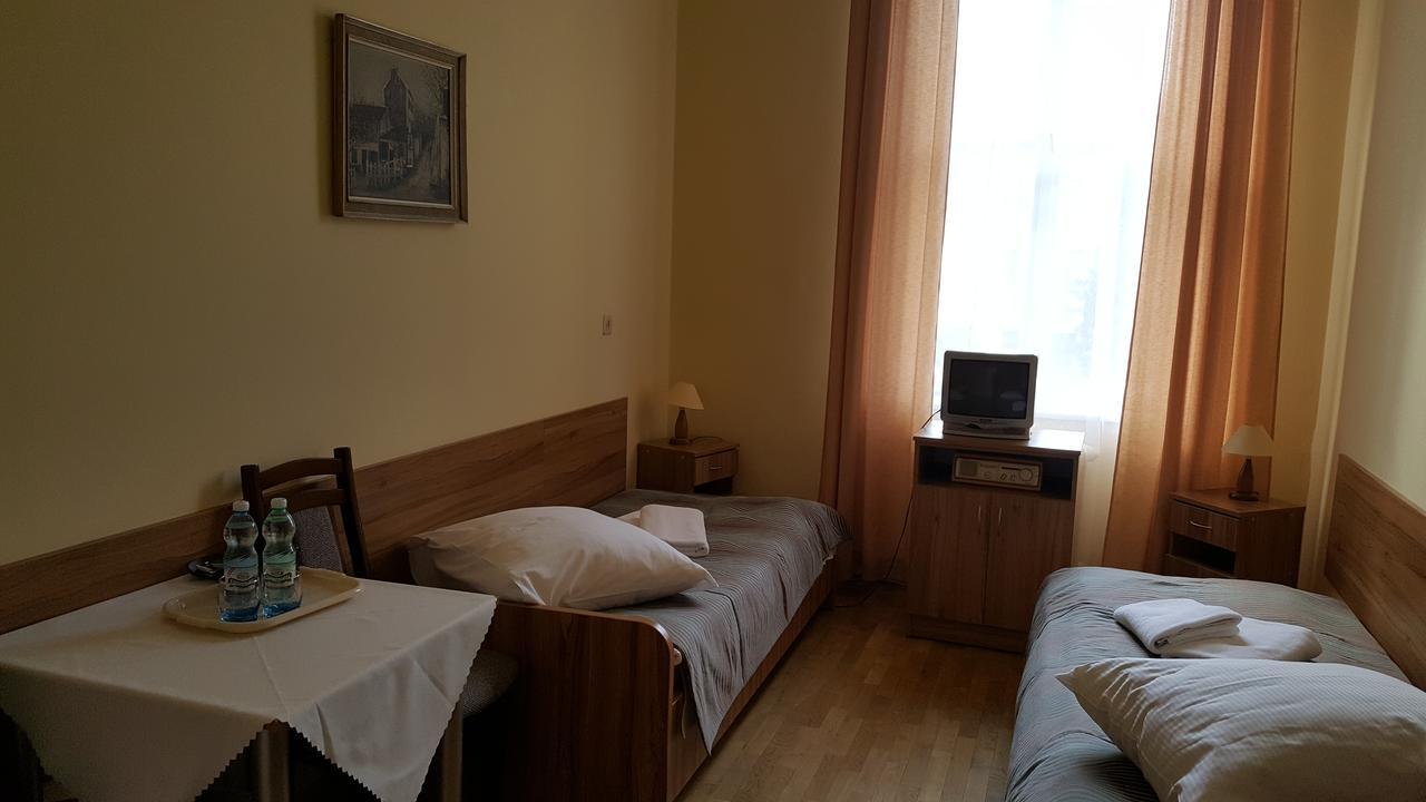 Stary Dom Zdrojowy Hotel Krynica Zdroj Buitenkant foto