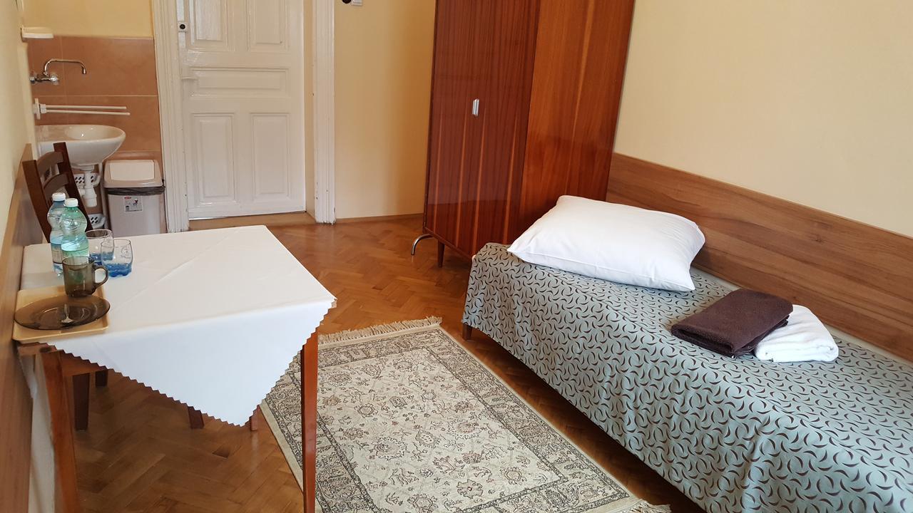 Stary Dom Zdrojowy Hotel Krynica Zdroj Buitenkant foto