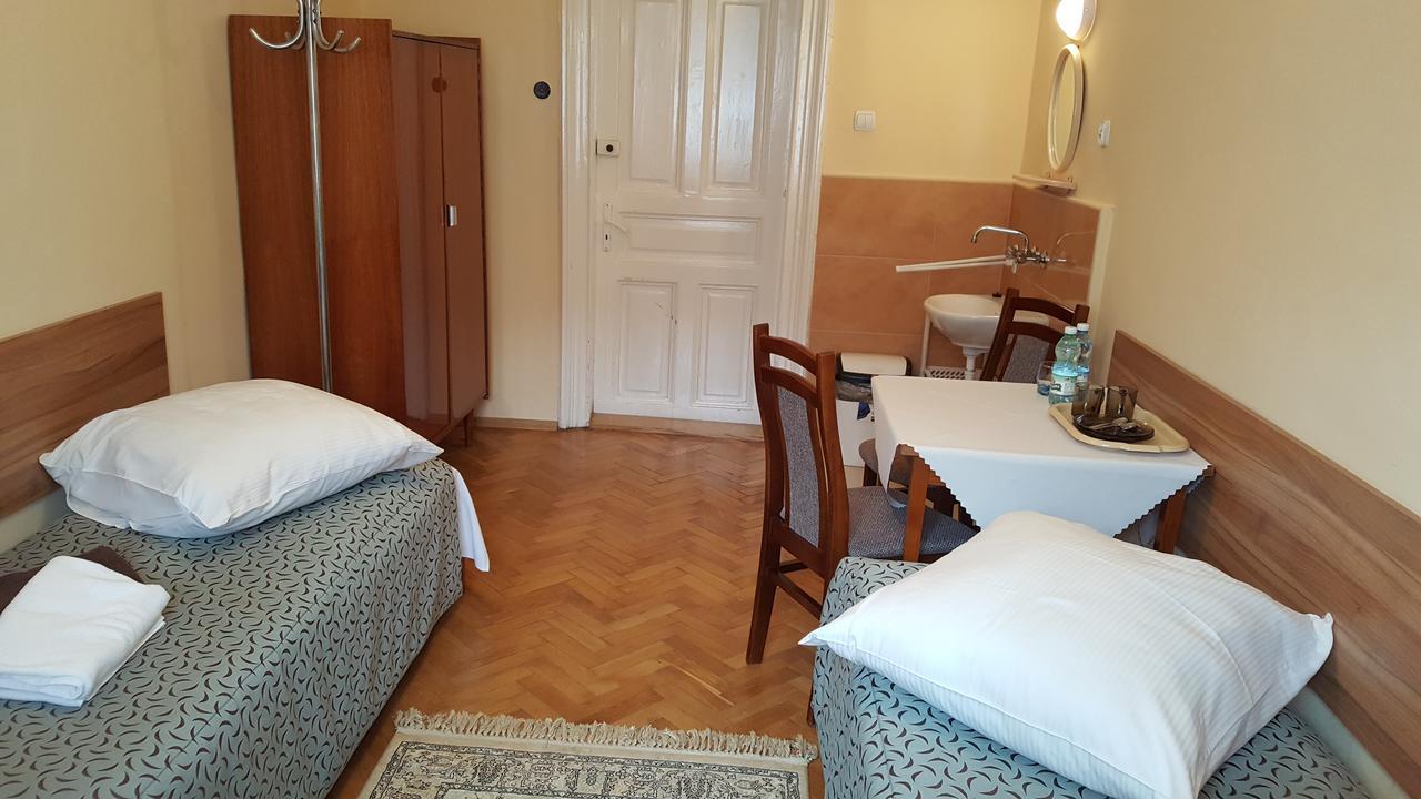 Stary Dom Zdrojowy Hotel Krynica Zdroj Buitenkant foto