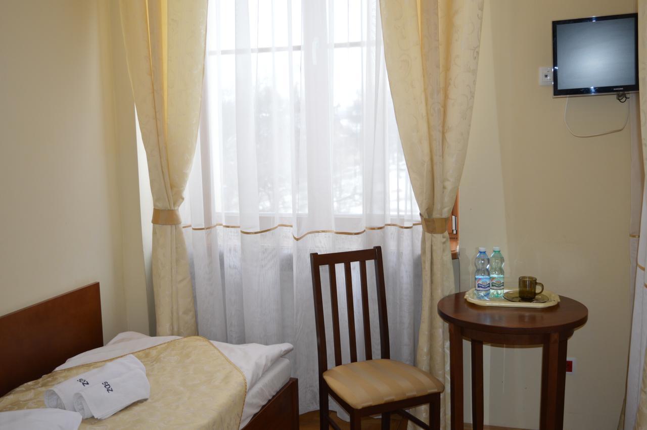 Stary Dom Zdrojowy Hotel Krynica Zdroj Buitenkant foto